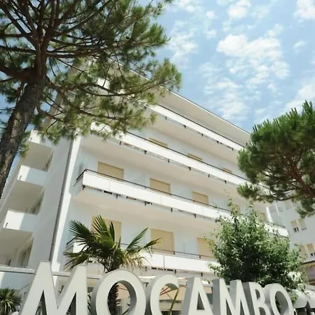 Mocambo 3* Milano Marittima